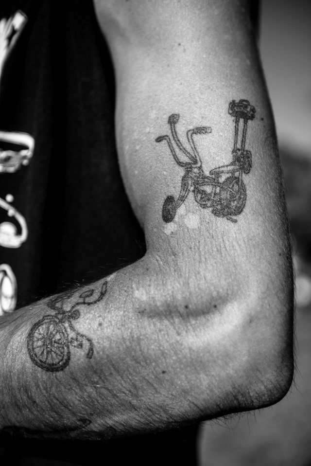 Brothers of cycles