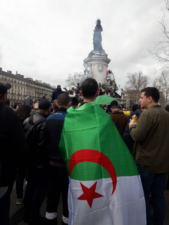 Manifestation contre le 5e mandat de Bouteflika, place de la République, Paris, mars 2019.