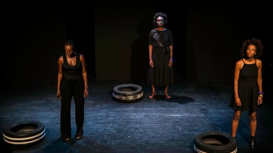 "Sur la route", en scène de g. à d. : Mata Gabin, Aya Cissoko, Rachel Khan - Marie CM Photography