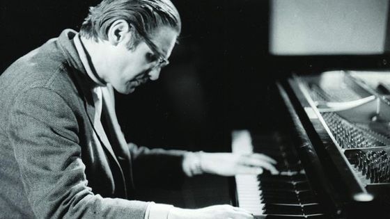 Bill Evans records at the MPS label's studio in Germany's Black Forest, 1968 - jazztimes.com
