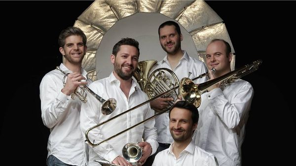 Romina Lischka et Maude Gratton ; Or Notes Brass ; Arina Lazgiian ; Brieuc Vourch ; l'Ensemble Artifices