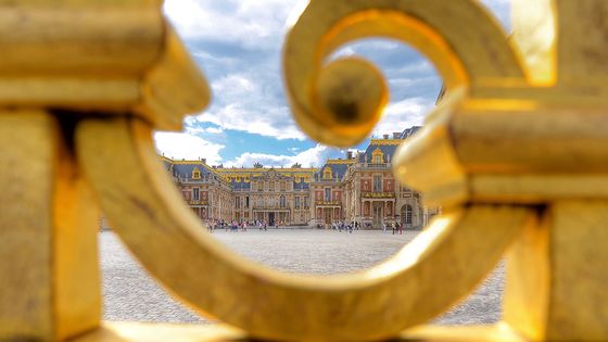 Cour d'Honneur du Château de Versailles. ©Getty - Thavisith Vilay / EyeEm