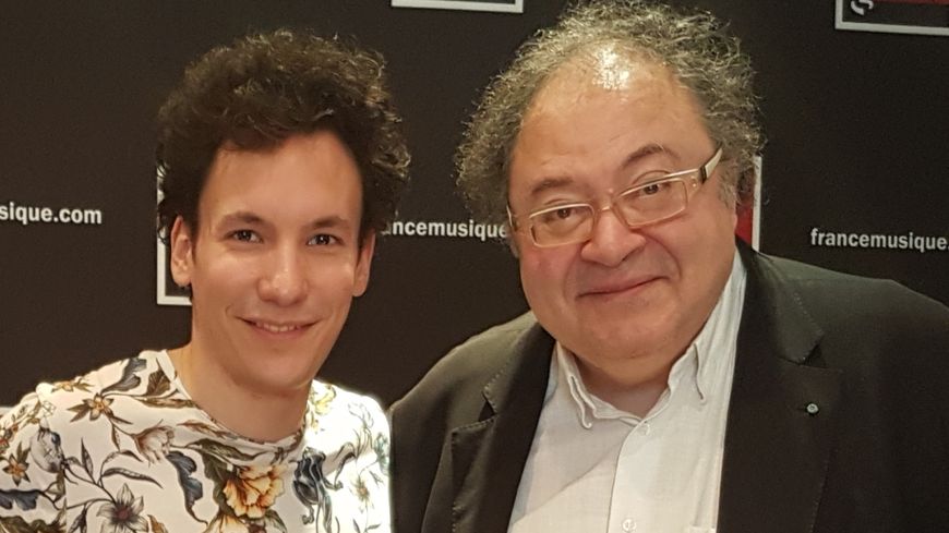le violoncelliste Edgar Moreau avec Frédéric Lodéon au Studio 141 de France Musique, ce 18 mars 2019