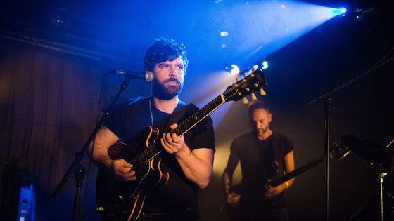 Yannis Philippakis, le chanteur du groupe de rock indépendant britannique "Foals" à la Maroquinerie le 14 décembre 2018 à Paris. ©Getty - David Wolff - Patrick / Redferns