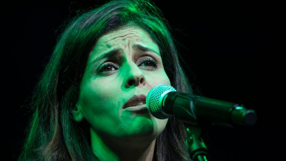 La chanteuse algérienne Souad Massi ©Maxppp - Atef Safadi/EFE/Newscom