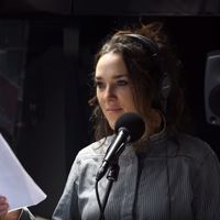 Zaz chante "Lâchez-moi" d'Anne Sylvestre, dans l'émission d'Augustin Trapenard "Boomerang"