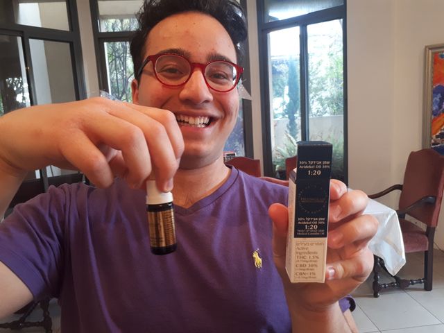 Henry, un adolescent autiste traité avec du cannabis