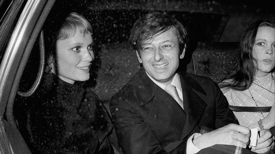 Mia Farrow et Andre Previnle 25 mars 1969 à New-York - Tom Wargacki/WireImage/Getty