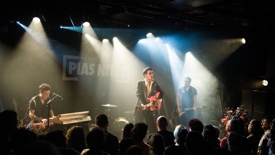 Le trio de rock français Radio Elvis, en concert à La Maroquinerie le 15 novembre 2018. ©Getty - David Wolff - Patrick