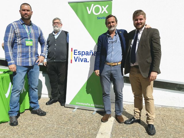 Stand d'information du parti Vox, Camas, Andalousie, le 11 mars 2019