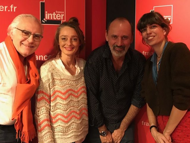 "Vous Les Femmes", de g. à d. : Albert Algoud, Charlotte Saliou, Daniel Morin, Lou Doillon