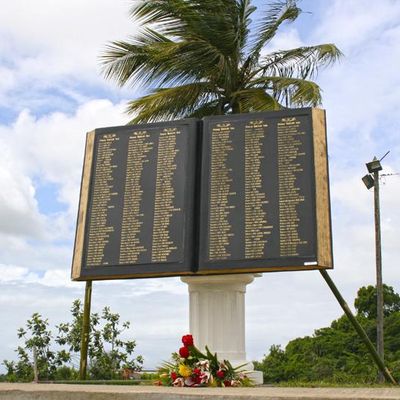 Mémorial du Morne de la Mémoire,1480 noms donnés à des esclaves libérés après 1848