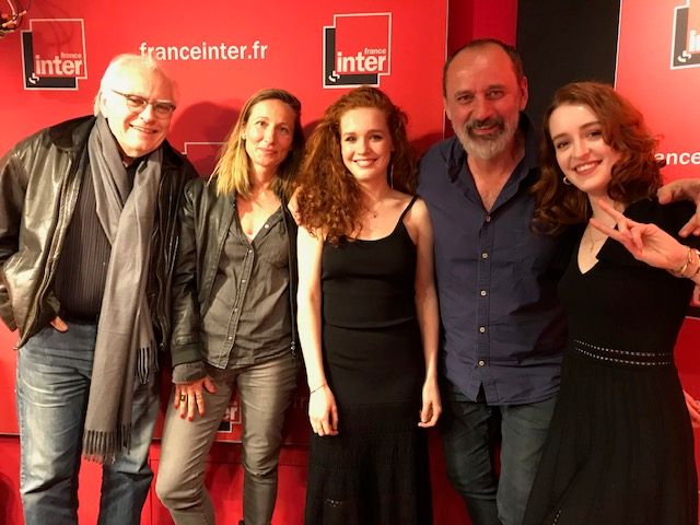 "Vous Les Femme", de g. à d. : Albert Algoud, Véronique de Viguerie, Camille Berthollet, Daniel Morin, Julie Berthollet