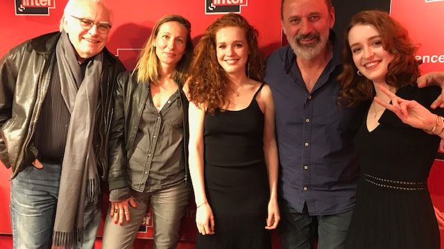 "Vous Les Femme", de g. à d. : Albert Algoud, Véronique de Viguerie, Camille Berthollet, Daniel Morin, Julie Berthollet