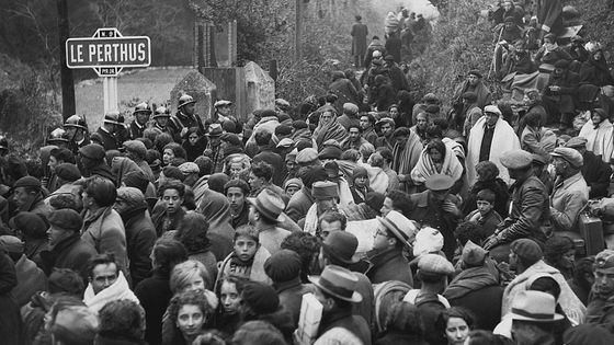 Réfugiés de la guerre civile espagnole, Le Perthus, France, janvier 1939 ©Getty - © Hulton-Deutsch Collection/CORBIS