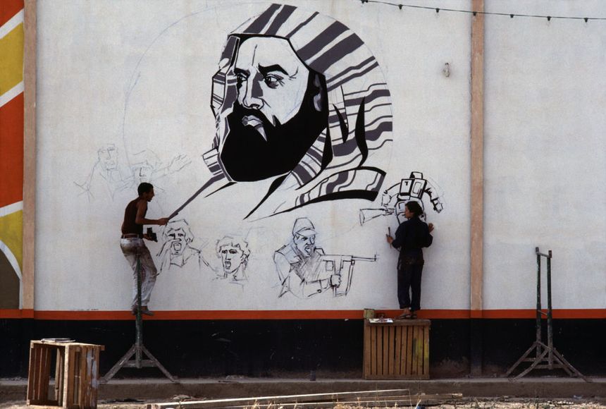 Fresque sur la guerre d'Algérie, Oued Tlelat, Algérie, juillet 1987