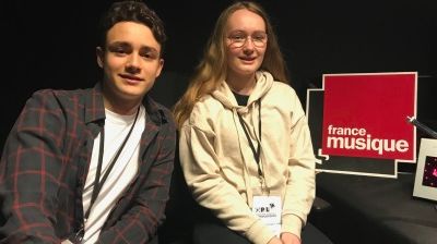 Diane Godet et Max Rosenstiehl, en 1ère ES-S du lycée Charlemagne à Paris au micro de Benjamin François