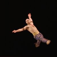 François Alu, le danseur qui allie grâce et prouesses athlétiques