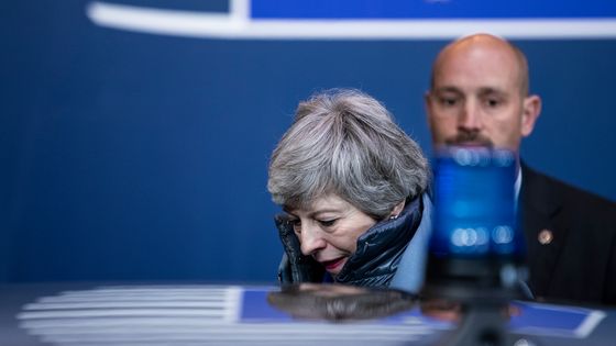 Malgré le report, le Royaume-Uni peut encore quitter l'Union européenne le 22 mai, selon Theresa May ©AFP - KENZO TRIBOUILLARD