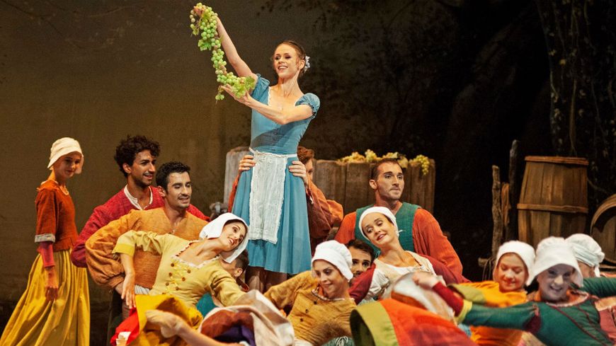 Le Ballet du Capitole de Toulouse, avec l'étoile Natalia de Froberville, dans Giselle