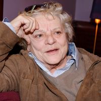 Portrait de Josée Dayan, réalisatrice et scénariste.