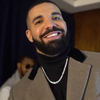 Drake (© Capture d'écran The Unknown Vlogs)