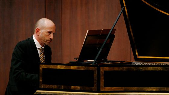 Kenneth Weiss - Jennifer Taylor