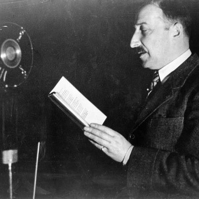 Stefan Zweig , en 1930