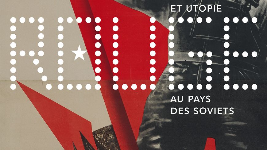 Affiche de l’exposition Gustav Klucis, reproduction d’après L’URSS est la brigade de choc du prolétariat mondial, 1931