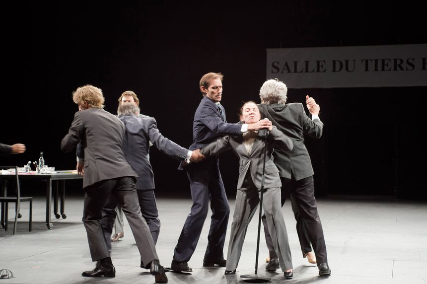 "Ca ira (1) Fin de Louis", création Joël Pommerat, Théâtre de la Porte Saint-Martin.