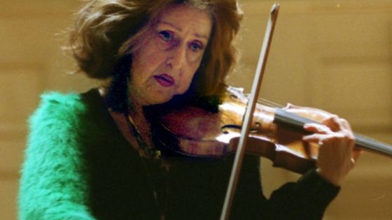 La violoniste Ida Haendel au Boston Symphony Hall ©Getty - David L Ryan/The Boston Glob