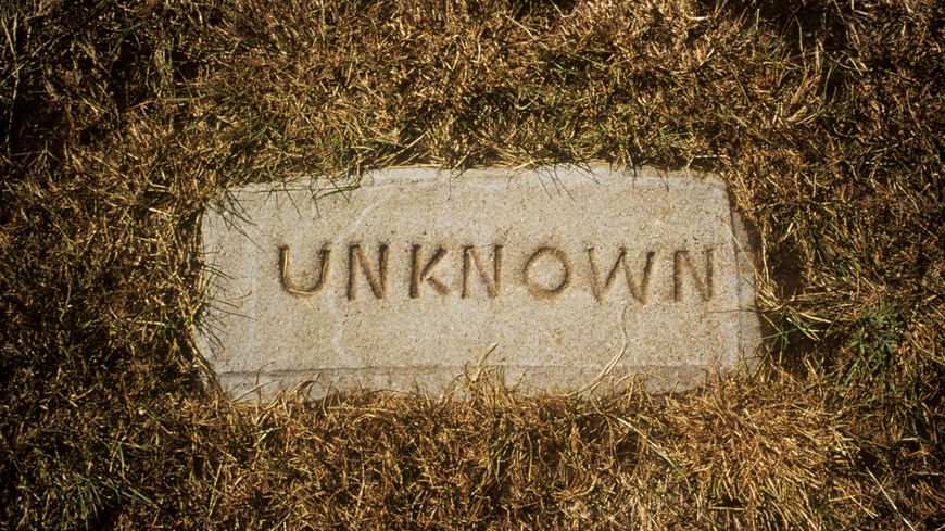 Série "Unknown", Etats-Unis, 2001