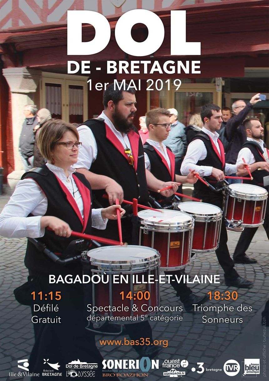 Sonerion Bro Roazhon présente la journée des Bagadou le mercredi 1er mai à Dol de Bretagne