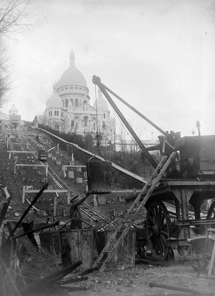 Construction du funiculaire de Montmartre