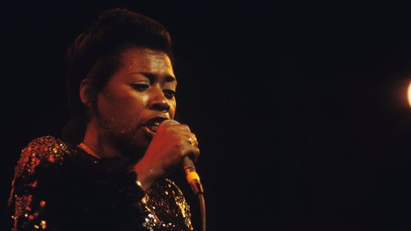 Les histoires qu’on se raconte : Esther Phillips, Nicolas Gardel, Bill Withers, Kelly Finnigan and more