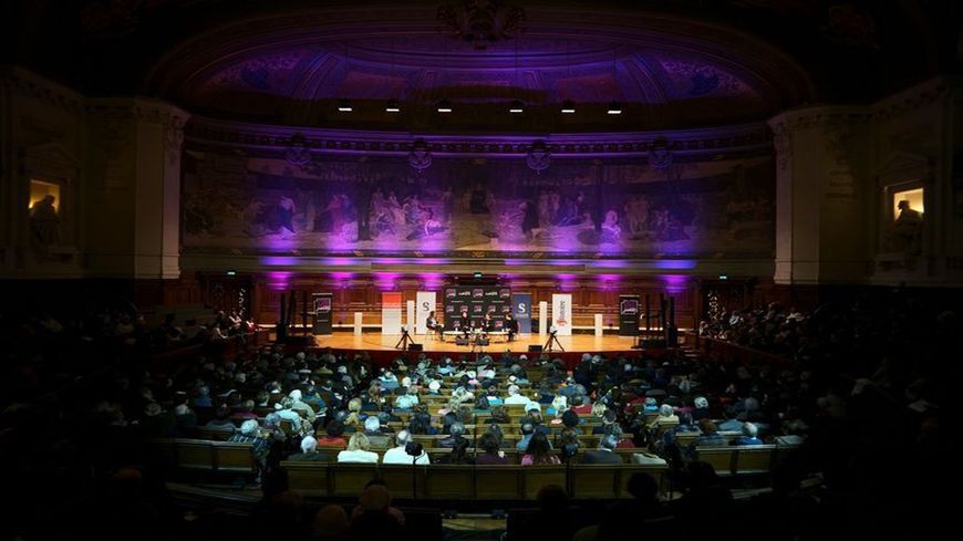 Le grand amphithéâtre de La Sorbonne