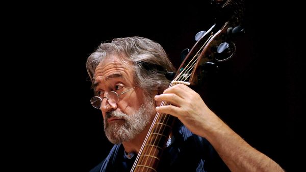 Une archive INA - France Musique de Jordi Savall