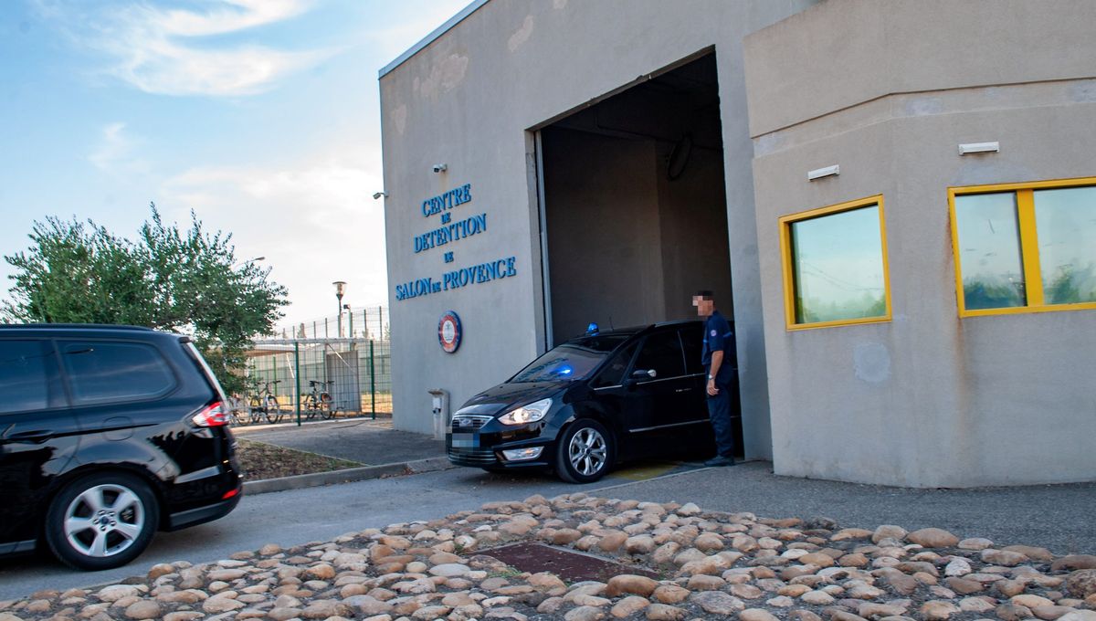 Un Detenu Mord L Oreille D Un Surveillant Du Centre De Detention De Salon De Provence