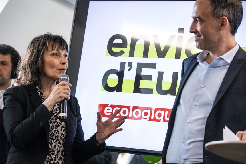 Sylvie Guillaume, deuxième sur la liste PS-Place Publique aux côtés de la tête de liste Raphaël Glucksmann le 6 mai 2019