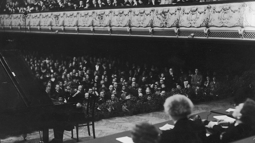 La pianiste W. Wächter (Autriche) au Concours Chopin en 1937