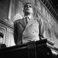 Portrait du truand Jo Attia, lors d'un de ses procès, alias "Jo le Tatoué" ou "le Boxeur", également connu sous le surnom de "roi du non lieu", célèbre pour avoir fait partie du gang des Tractions-avant.