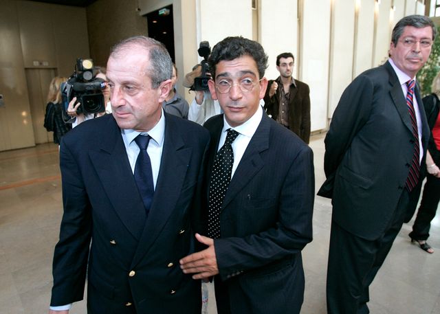 Le 11 juillet 2005 au tribunal correctionnel de Créteil, lors du procès des HLM des Hauts-de-Seine. A gauche, Didier Schuller. A droite, Patrick Balkany.
