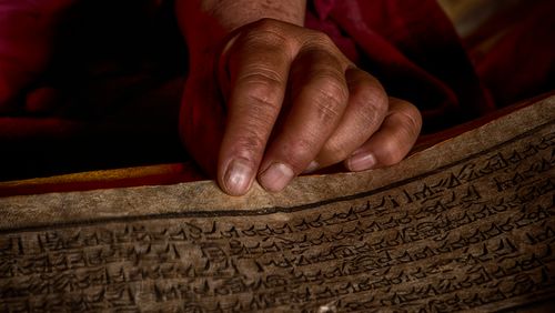 L'histoire des Dalaï-Lamas (1/4) : L'implantation du bouddhisme au Tibet