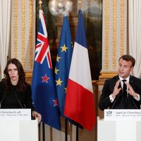 Le président français Emmanuel Macron et la Première ministre néo-zélandaise Jacinda Ardern.
