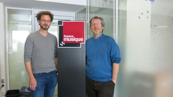 France Musique, studio 451... Le compositeur Sébastien Béranger & Arnaud Merlin, producteur de l'émission (g. à d.) ©Radio France - Annick Haumier / RF