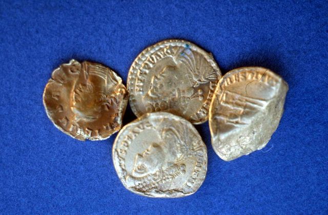 Les Romains extrayaient le minerai de plomb argentifère pour les canalisations et les pièces en argent