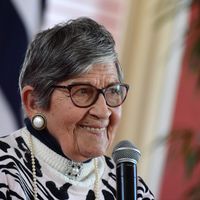 Ginette Kolinka, déportée à Auschwitz-Birkenau,, témoigne devant des lycéens à Dunkerque, le 21 mai 2019.