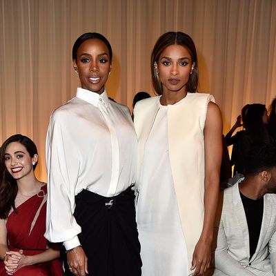 CIARA KELLY ROWLAND Front Row - Paris Fashion Week Womenswear Fall-Winter