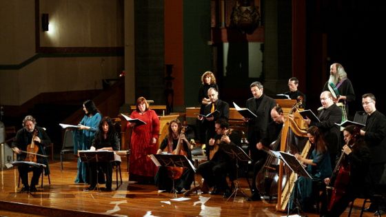 Jordi Savall (on viola de gambe, far left) leading Hesperion XXI and La Capella Reial de Catalunya at the Church of St. Paul the Apostle on Saturday night, March 4, 2006. ©Getty - Hiroyuki Ito