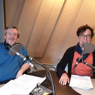 France Musique, studio 152... La compositrice Suzanne Giraud & Arnaud Merlin, producteur de l"émission